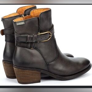 Pikolinos Dark Brown Leather Ankle Boots with Buckle